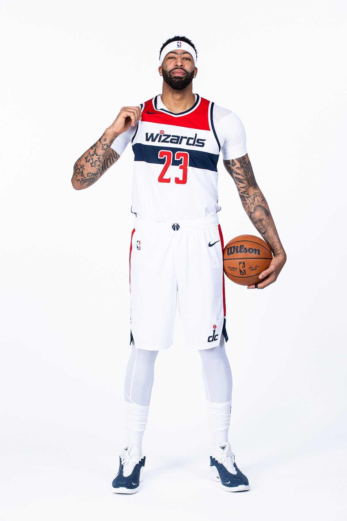 勇士两步走：先抢浓眉再诱詹姆斯 湖人面临施压