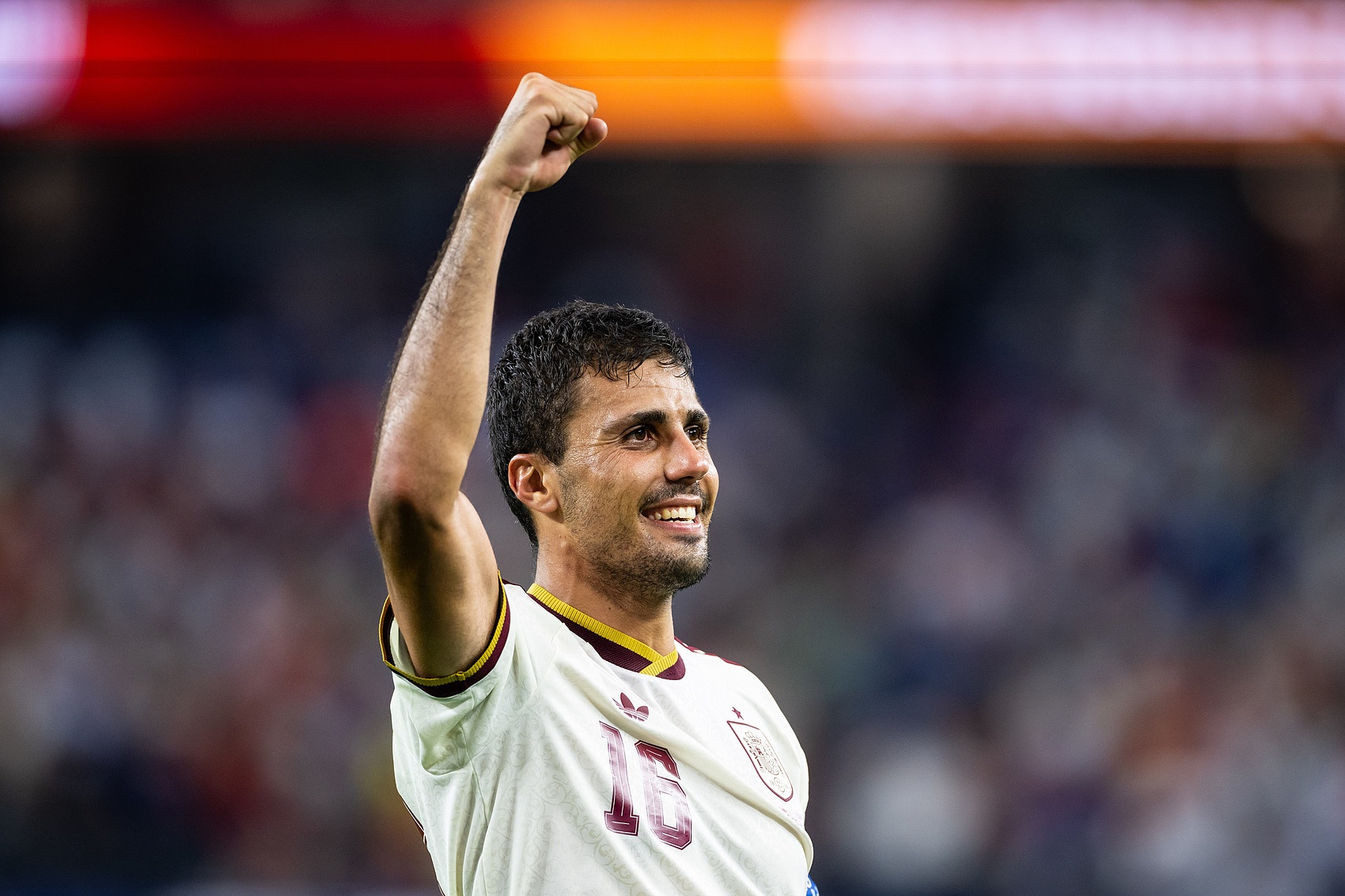西班牙2-0终结法国!时隔16年重返决赛,亚马尔造点波罗锁定胜局 西班牙2-0终结法国!时隔16年重返决赛,亚马尔造点波罗锁定胜局