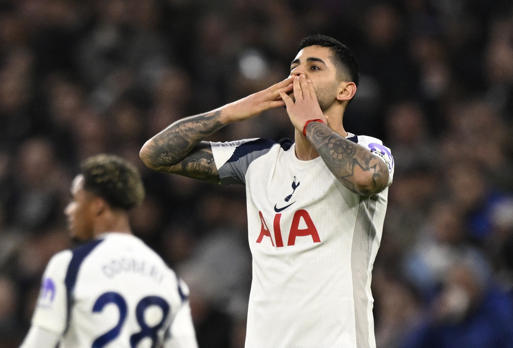 皮尔洛签约意大利至2030,皇马加速罗德里谈判——7月28日足坛早报 皮尔洛签约意大利至2030,皇马加速罗德里谈判——7月28日足坛早报