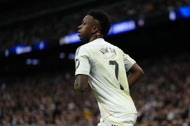 阿斯报称维尼修斯成阿森纳左路完美拼图,经纪人已抵伦敦 阿斯报称维尼修斯成阿森纳左路完美拼图,经纪人已抵伦敦