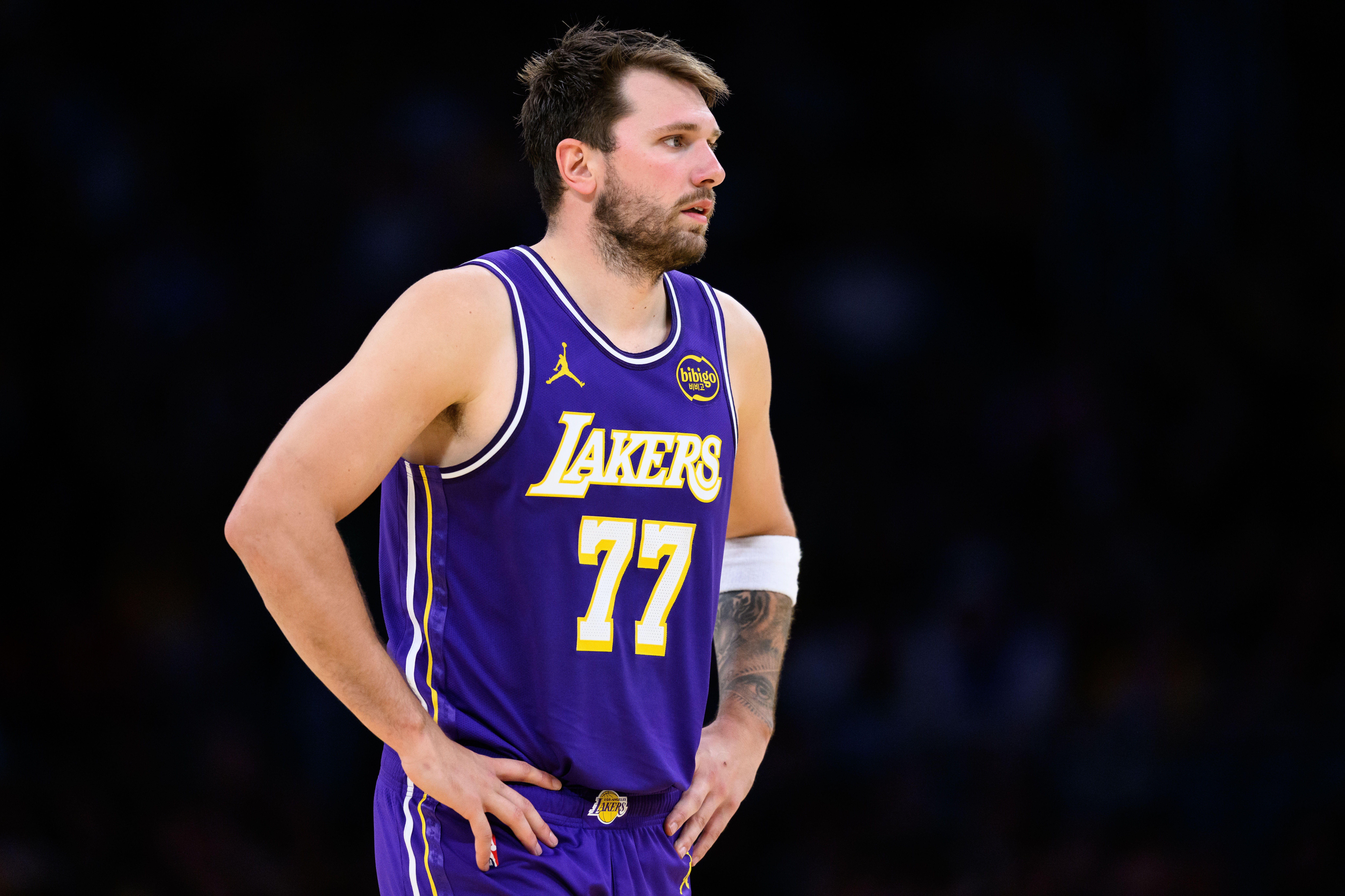 ESPN预测：KD&追梦季中会被交易！詹姆斯场均低于20分&湖人崩盘